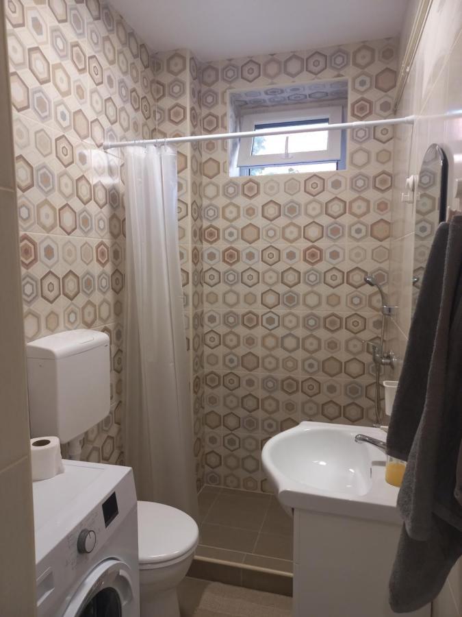 Kod Velikih Tuja Apartment Melenci Exterior foto