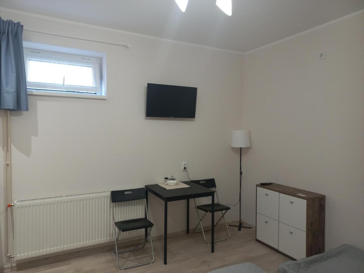 Kod Velikih Tuja Apartment Melenci Exterior foto